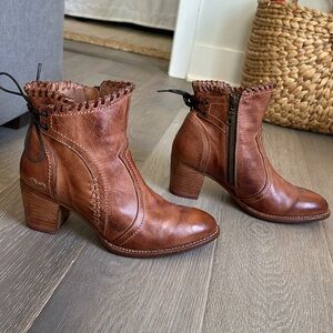 Bed Stu Tan Leather Ankle Booties